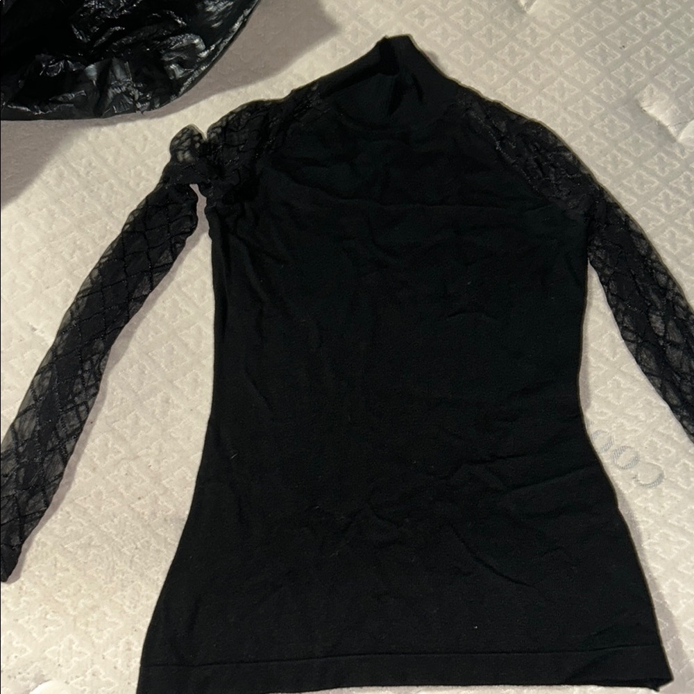 VENUS Black Lace Sleeve Top